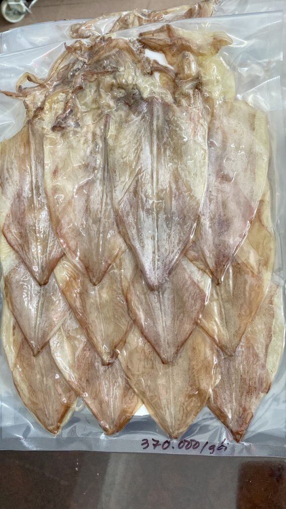 MỰC KHÔ 40 CON/KG
